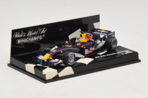 Red Bull Racing RB1 V. Liuzzi Test Driver F1 2005 Minichamps 1:43 400050115 Metal - imagem 2 de 5