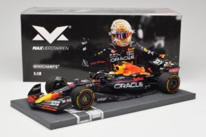 Oracle Red Bull Racing RB18 #33 M. Verstappen Mexican GP 2022 Minichamps 1:18 113222001 Resina - imagem 7 de 7