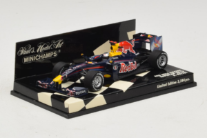 Red Bull Racing RB6 S. Vettel F1 Showcar 2010 Minichamps 1:43 400100075 Metal - imagem 2 de 5