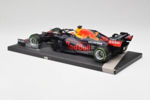 Red Bull RB16B #33 M. Verstappen Emilia Romagna GP Winner 2021 Minichamps 1:18 113210233T Metal - imagem 5 de 6