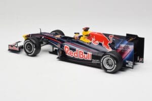Red Bull RB3 #2 M. Webber F1 2007 Minichamps 1:18 110110272 Metal - imagem 5 de 6