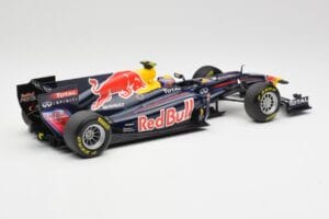 Red Bull RB5 #14 M. Webber Chinese GP 2nd 2009 Minichamps 1:18 150090114 Metal - imagem 2 de 6