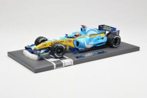 Renault F1 Team R25 #5 F. Alonso Winner French GP 2005 Minichamps 1:18 117051005 Metal - imagem 2 de 7