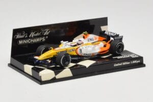 Renault R28 #6 Showcar 2008 Minichamps 1:43 400080076 Metal - imagem 2 de 5