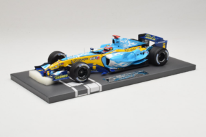 Renault R25 #5 F. Alonso 2nd Place Belgian GP 2005 Minichamps 1:18 117051605 Metal - imagem 2 de 7