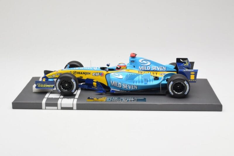 Renault R25 #5 F. Alonso Bahrain GP 2005 Minichamps 1:18 117050305 Resina