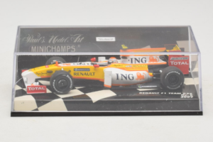 Renault R29 #8 N. Piquet Jr. F1 2009 Minichamps 1:43 400090008 Metal - imagem 4 de 5