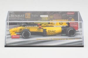 Renault R30 #10 R. Kubica F1 Showcar 2010 Minichamps 1:43 7711426978 Metal - imagem 4 de 5
