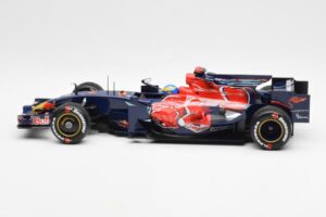 Scuderia Toro Rosso STR3 #11 S. Bourdais F1 2008 Minichamps 1:18 150080014 Metal - imagem 3 de 6