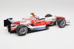 Toyota TF107 #12 J. Trulli F1 Launch Livery 2007 Minichamps 1:18 AM601321 Metal - imagem 2 de 6