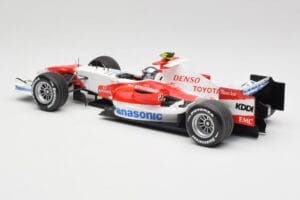 Toyota TF107 #12 J. Trulli F1 Launch Livery 2007 Minichamps 1:18 AM601321 Metal - imagem 5 de 6