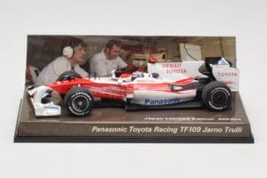 Toyota TF109 Panasonic Toyota Racing #9 J. Trulli F1 2009 Minichamps 1:43 AM62130 Metal