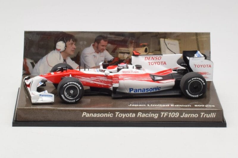 Toyota TF109 Panasonic Toyota Racing #9 J. Trulli F1 2009 Minichamps 1:43 AM62130 Metal