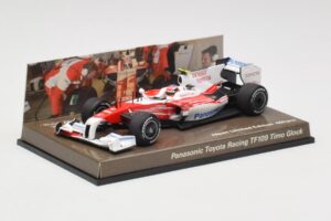 Toyota TF109 Panasonic Toyota Racing #10 T. Glock F1 2009 Minichamps 1:43 AM62131 Metal - imagem 2 de 5
