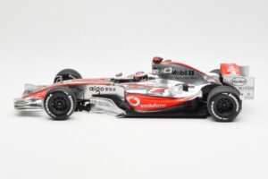 McLaren MP4-22 Mercedes #1 F. Alonso Showcar 2007 Minichamps 1:18 533071871 Metal - imagem 3 de 6
