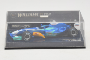 Williams FW26 BMW #4 R. Schumacher Williams BMW F1 Team 2004 Minichamps 1:43 400040004 Metal - imagem 4 de 5