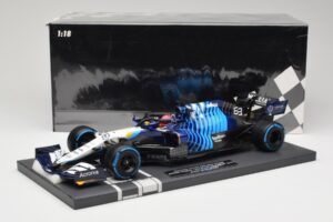 Williams FW43B Mercedes #63 G. Russell Belgian GP 2021 Minichamps 1:18 117211363 Resina - imagem 7 de 7