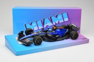 Williams FW44 #23 A. Albon Miami GP 2022 Minichamps 1:18 147220523 Metal - imagem 7 de 7