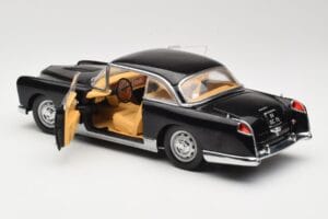 Facel Vega HK500 Preto Sun Star 1:18 3751 Metal - imagem 5 de 8