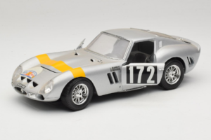Ferrari 250 GTO #172 Tour de France 1964 Bburago 1:18 7011 Metal - imagem 2 de 8