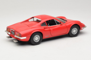 Ferrari Dino 246 GT Vermelho Anson 1:18 303597 Metal - imagem 3 de 8
