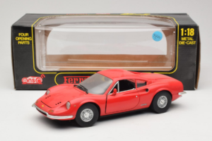 Ferrari Dino 246 GT Vermelho Anson 1:18 303597 Metal - imagem 8 de 8