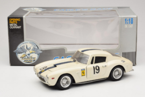 Ferrari 250 GT SWB Berlinette #19 Tour de France Automobile 1961 Eagles Race 1:18 6500 Metal - imagem 8 de 8