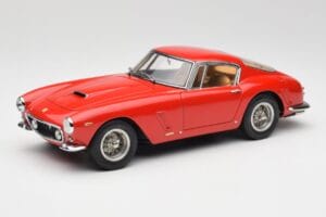Ferrari 250 GT SWB Vermelho CMC 1:18 M-046 Metal