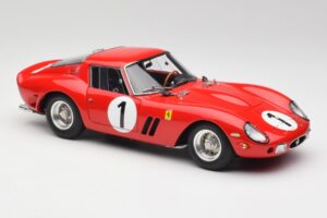 Ferrari 250 GTO #1 P. Rodriguez / W. Mairesse Paris 1000km 1962 CMC 1:18 M-254 Metal - imagem 4 de 6