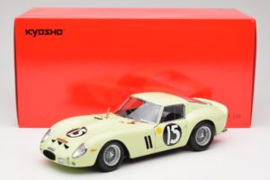 Ferrari 250 GTO #15 S. Moss / I. Ireland Goodwood Tourist Trophy Winner 1962 Kyosho 1:18 08438C Metal - imagem 8 de 8