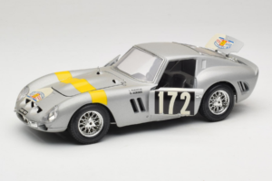 Ferrari 250 GTO #172 L. Bianchi / G. Berger Tour de France 1962 Prata Edição Limitada Bburago 1:18 3011-S1 Metal - imagem 2 de 8