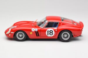 Ferrari 250 GTO #18 P. Rodriguez Daytona Continental 3 Hours Winner 1963 Kyosho 1:18 08438F Metal - imagem 4 de 8