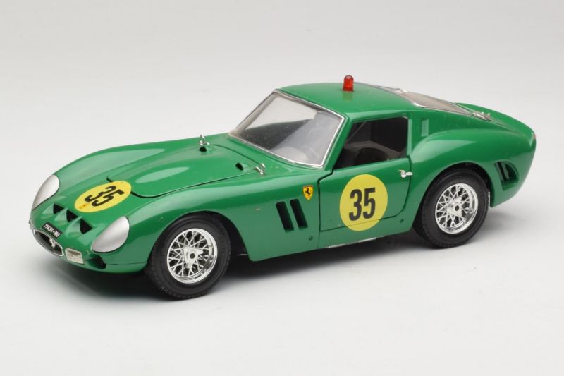 Ferrari 250 GTO #35 Verde 1962 Bburago 1:18 3011-G2 Metal