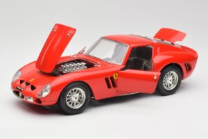 Ferrari 250 GTO Vermelho Bburago 1:18 3011 Metal - imagem 2 de 8