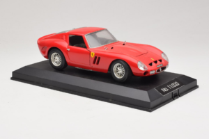 Ferrari 250 GTO Vermelho Replacement Stand Exclusive Cars 1:18 EC005 Metal - imagem 6 de 8