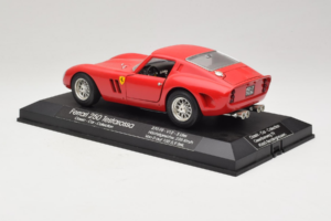 Ferrari 250 GTO Vermelho Replacement Stand Exclusive Cars 1:18 EC005 Metal - imagem 7 de 8