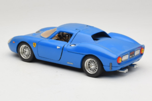 Ferrari 250 LM Azul Bburago 1:18 3033-B1 Metal - imagem 7 de 8