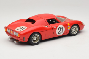 Ferrari 250 LM #21 M. Gregory / J. Rindt 24 Hours of Le Mans 1965 Bburago 1:18 3033-P2 Metal - imagem 3 de 8