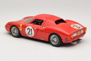 Ferrari 250 LM #21 M. Gregory / J. Rindt 24 Hours of Le Mans 1965 Bburago 1:18 3033-P2 Metal - imagem 7 de 8