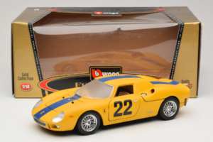 Ferrari 250 LM #22 Amarelo 1965 Bburago 1:18 3333-Y1 Metal - imagem 8 de 8