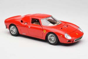 Ferrari 250 Le Mans Vermelho Bburago 1:18 3033 Metal - imagem 6 de 8