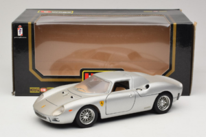 Ferrari 250 LM Prata Bburago 1:18 3033-S1 Metal - imagem 8 de 8