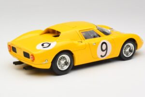 Ferrari 250 LM #21 M. Gregory / J. Rindt NART 24 Hours of Le Mans Winner 1965 Hot Wheels 1:18 25729 Metal - imagem 3 de 8