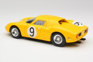 Ferrari 250 LM #21 M. Gregory / J. Rindt NART 24 Hours of Le Mans Winner 1965 Hot Wheels 1:18 25729 Metal - imagem 7 de 8