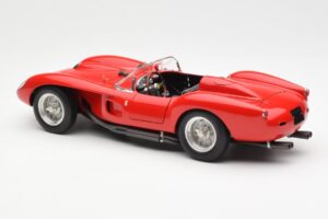 Ferrari 250 Testa Rossa Pontoon Fender Vermelho CMC 1:18 M-071 Metal - imagem 5 de 6
