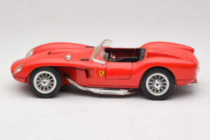 Ferrari 250 Testa Rossa Vermelho Replacement Box Bburago 1:18 3007-R2 Metal - imagem 4 de 8