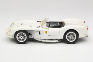 Ferrari 250 Testa Rossa Branco Replacement Box Bburago 1:18 3007-R3 Metal - imagem 4 de 8
