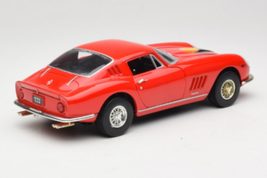 Ferrari 275 GTB/4 Vermelho Com Palmeira no Capô ERTL 1:18 7483-P1 Metal - imagem 3 de 8