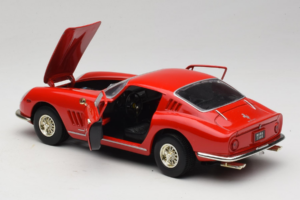 Ferrari 275 GTB/4 Vermelho Com Palmeira no Capô ERTL 1:18 7483-P1 Metal - imagem 5 de 8