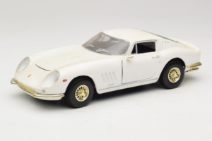 Ferrari 275 GTB/4 Branco ERTL 1:18 7493 Metal